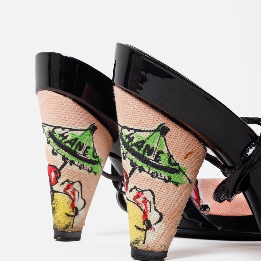 CHANEL Black Patent Leather Slingback Heels with Pink Floral Bow - Picture 6 of 10